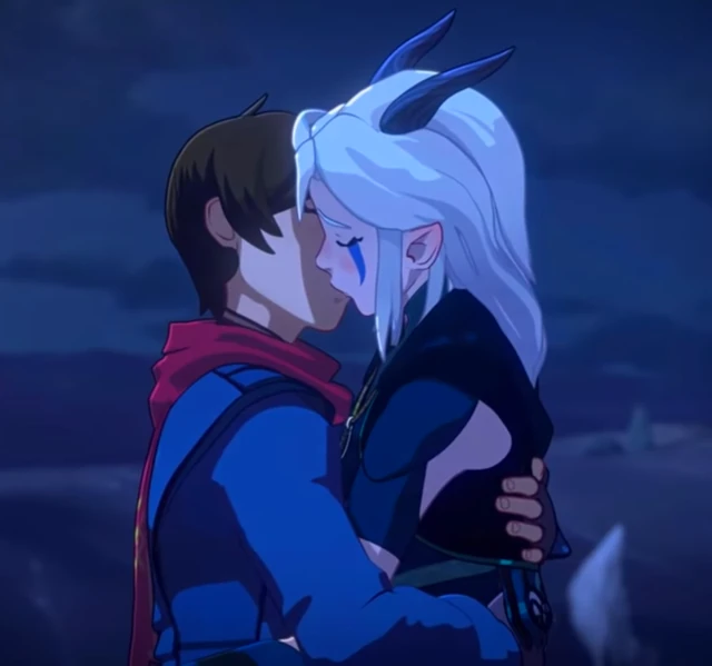 Rayla and Callum sharing their first kiss under the night sky at the Storm Spire